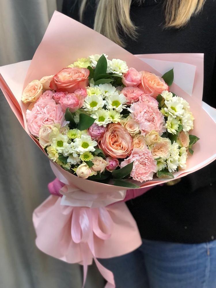 Букет цветов из: Гвоздики, Розы и Хризантемы в Старая Ведуге