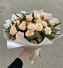Букет Кремовые розы Латте в Старая Ведуге