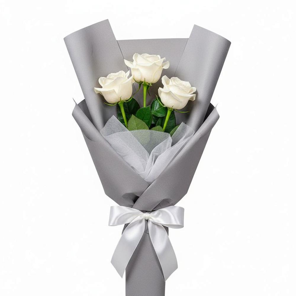 Букет 3 белые розы в Старая Ведуге