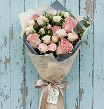 Букет цветов из:  Розы в Старая Ведуге