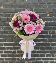 Букет цветов из:  Герберы и Хризантемы в Старая Ведуге