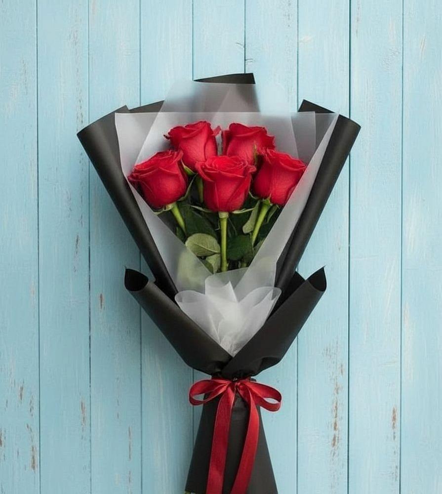 Букет цветов из: Розы в Старая Ведуге