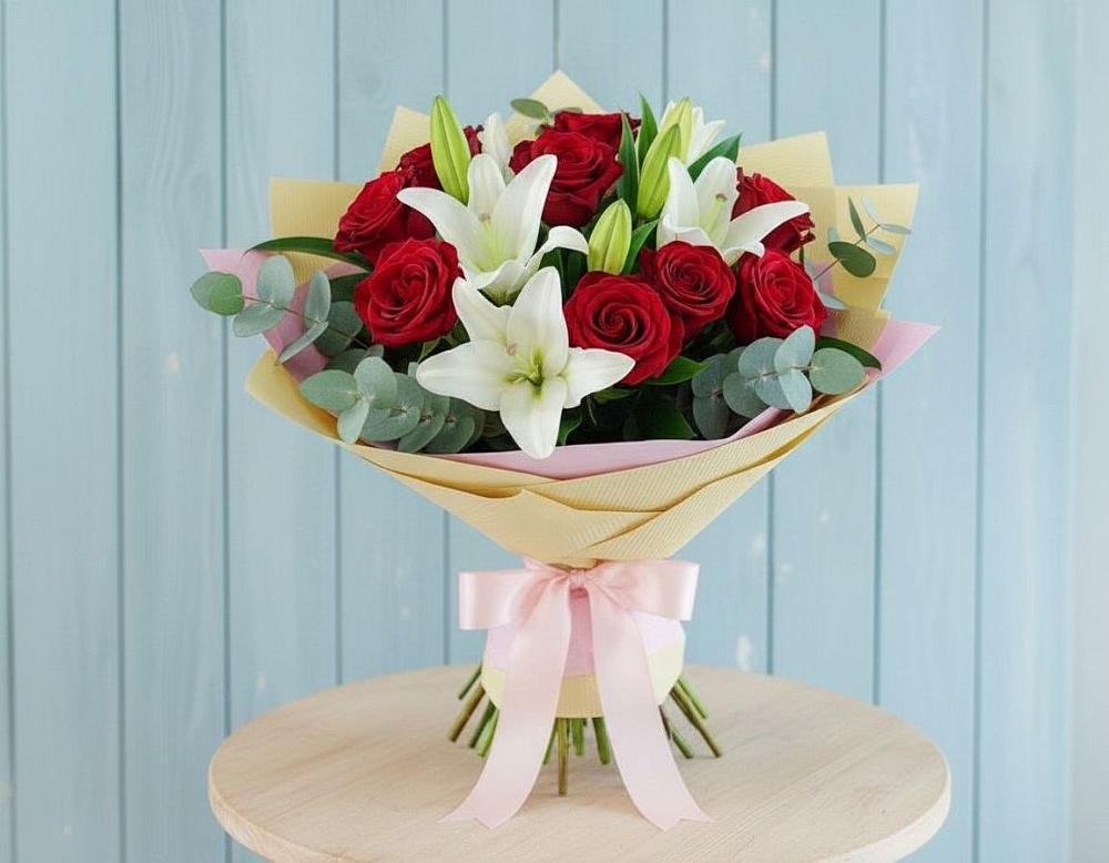 Букет цветов из: Лилии и Розы в Старая Ведуге